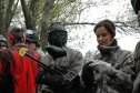 Győr, Paintball, fegyverek, festék, zászló, ruha