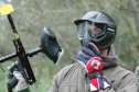 Győr, Paintball, fegyverek, festék, zászló, ruha