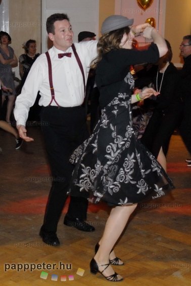 London, Anglia, Haileybury, GNSH, lindy hop, swing, Valentines dinner & bal, party, tánc, csokornyakendő