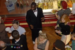 London, Anglia, Haileybury, GNSH, lindy hop, swing, Valentines dinner & bal, Joseph Sewell, ebédlő