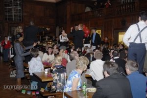 London, Anglia, Haileybury, GNSH, lindy hop, swing, Valentines dinner & bal, Trisha Sewell, ebédlő